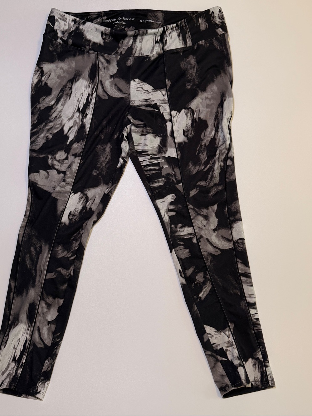 Women’s Vera Wang Leggings